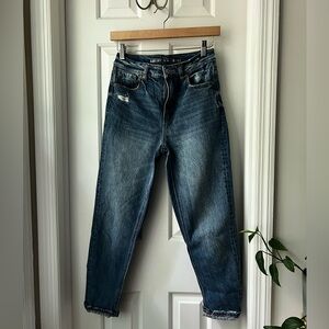 American Eagle distressed mom jeans - size 0